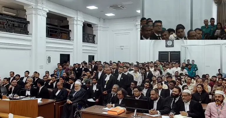 শেখ হাসিনার মামলার রায় ঘোষণা করা হচ্ছে